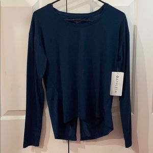 Athleta long sleeve
